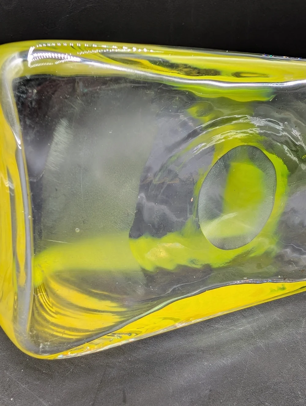 Pierre Cardin for Venini Murano Italian Ribbon Glass Vase 10", Neon Yellow Clear - Picture 8 of 13